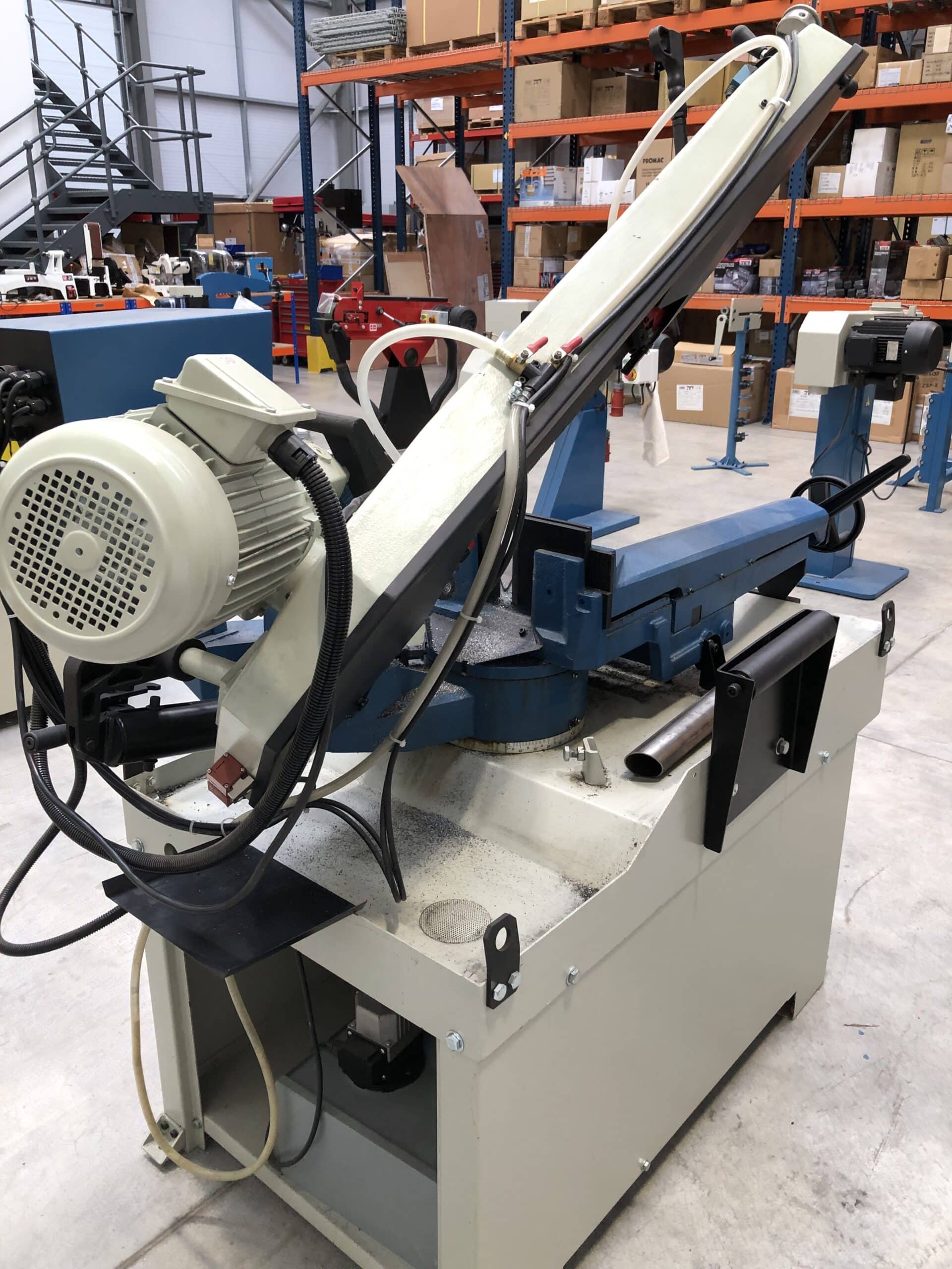 Baileigh BS-350M Dual Mitering Bandsaw 240V *Ex-Demo* 5 Baileigh BS-350M Dual Mitering Bandsaw 240V *Ex-Demo* - Image 5