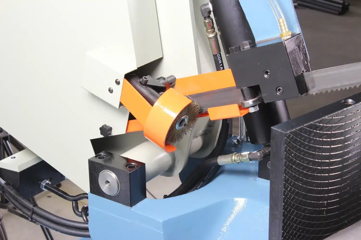 Baileigh BS-20M-DM Dual-Mitering Bandsaw 2 Baileigh BS-20M-DM Dual-Mitering Bandsaw - Image 2